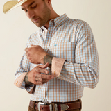 MEN'S ARIAT WRINKLE FREE BRENDAN FITTED LONG SLEEVE SHIRT - 10054665