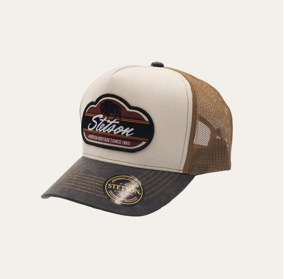 BISON TRUCKER TAN