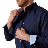 Ariat Men's Wrinkle Free Solid Shirt - Navy 10020330