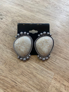 White Stone Large Western Studs 0022