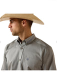 Ariat Team Logo Lightweight Twill Fitted Shirt