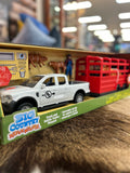 18 Piece Truck & Cattle Trailer Playset