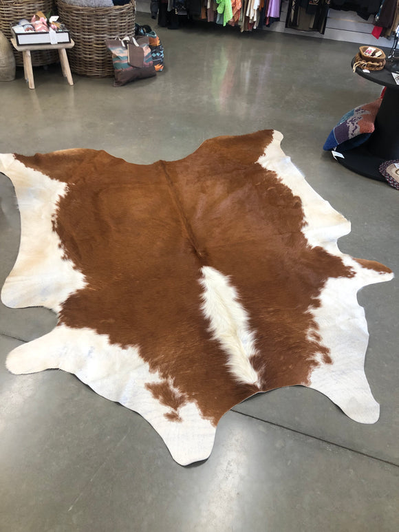 Cowhide Rug - Hereford