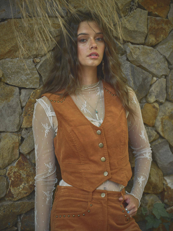 Corduroy Crop Studded Vest - 35124J