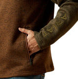 Ariat CALDWELL LOGO 1/4 ZIP SWEATER - CARAFE/EARTH GREEN