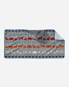 PENDLETON HOODED TOWEL - SHARED PATHS GREY MI