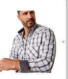 Ariat Wrinkle Free Ari Fitted Snap Shirt