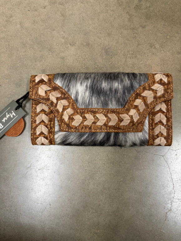 Glenrose Stitch Accent Wallet
