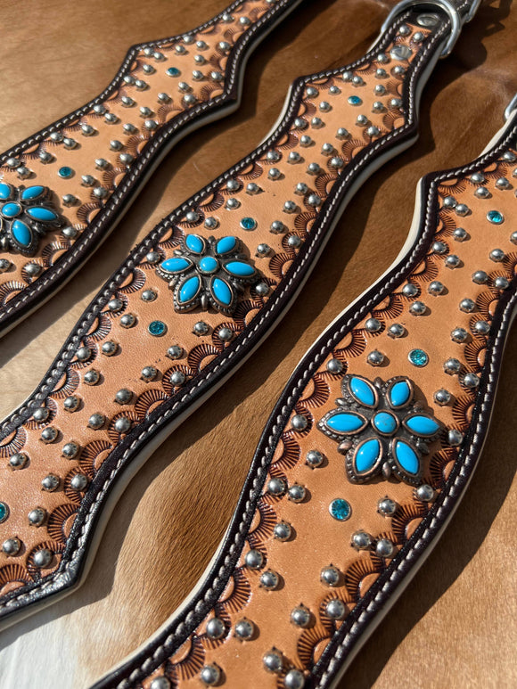 Western Tooled Leather Turquoise Concho Scalloped Dog Collar: Medium